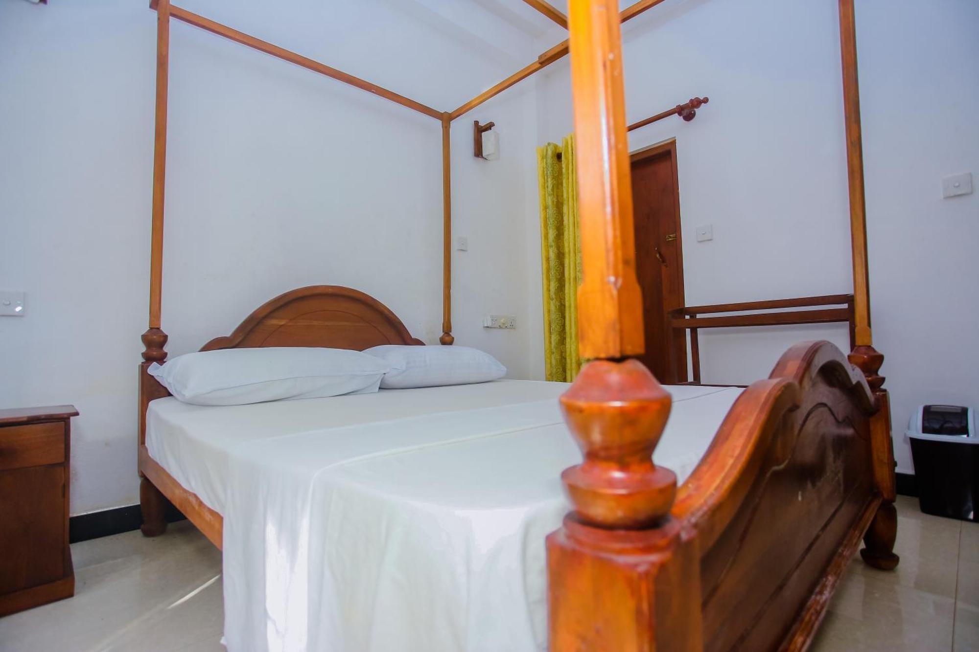 Little Angels Bed & Breakfast Mirissa Exterior photo